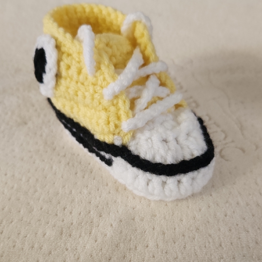 Yellow and White Baby Walker High-Top Shoes